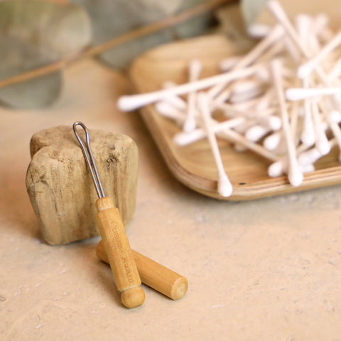 ¿Cuál es la mejor herramienta para limpiar los oídos?