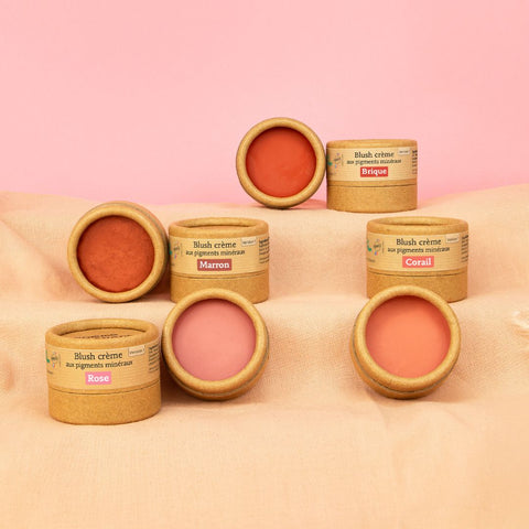 Quel blush choisir selon sa carnation ? Le guide simple (peaux claires à foncées)