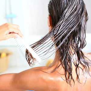 Les silicones, une fausse bonne idée pour vos cheveux - Comme Avant