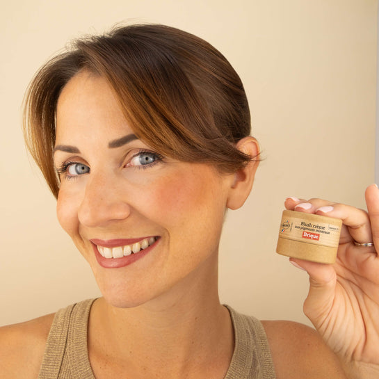 utilisation du blush crème aux pigments minéraux brique
