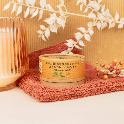 Cuidado del cabello sólido con aceite de Ciruela melocotón y vanilla  Comme Avant