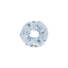 Chouchou en coton biologique petit format Motif bleu fleuri Comme avant