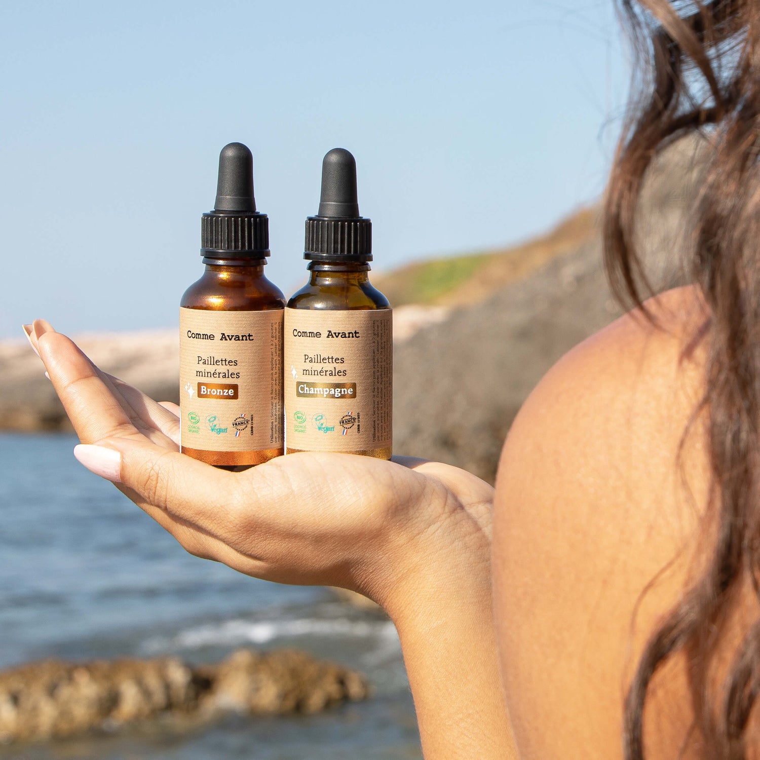 Paillettes minérales bronze et champagne plage comme avant