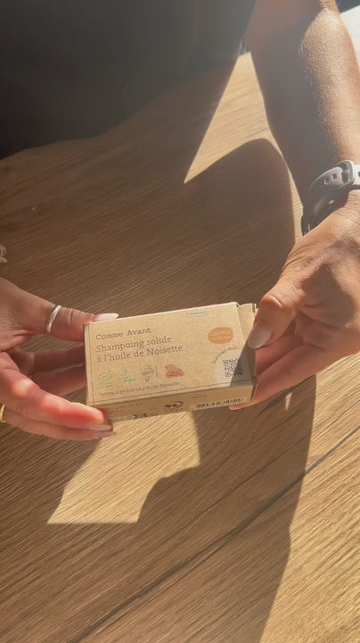 Shampoing solide à l'huile de noisette Comme Avant