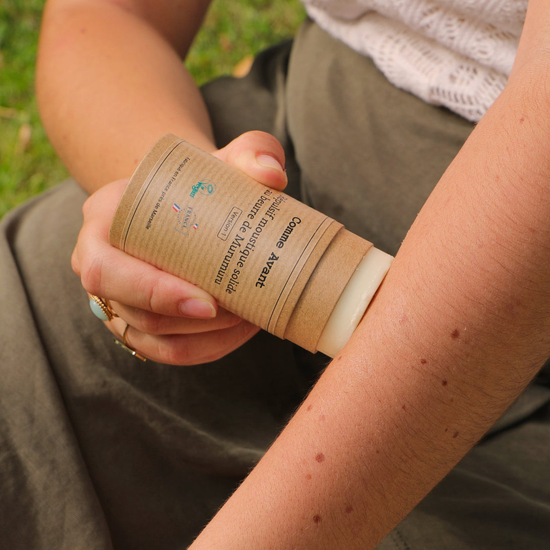 Utilisation de l'anti-moustique naturel et solide comme avant
