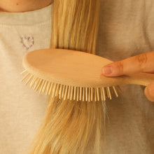 Brosse à cheveux en bois de hêtre naturel